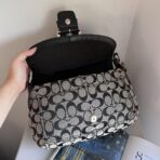 Coach Signature Buckle Shoulder Bag Black Grey Silver hO - Image 5