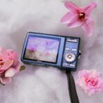 Used Blue Nikon Coolpix  S550 Digital Camera - Image 2