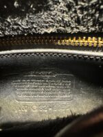 Vintage Coach Black 9965 Legacy Small Flap🩶🏙️ - Image 8