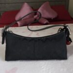 Vintage Y2K Black Signature Cs East West Shoulder Bag Baguette✨🔥 - Image 3