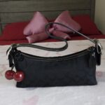 Vintage Y2K Black Signature Cs East West Shoulder Bag Baguette✨🔥 - Image 7