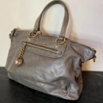 🍇💜PreOwned Miu Miu Studded 2000s Heart Charm Tote Leather Bag🍇💜 - Image 8