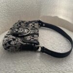 🩷🍒Vintage soho coach purse in light gray and black🩷🍒 - Image 4