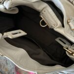 Authentic Chloe paddington in white/cream color Excellent preowned condition🍂✨ - Image 5