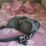 Y2K Vintage Coach Large Soho Signaure Cs Shoulder Purse🖤🍫 - Image 3