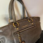 🍇💜PreOwned Miu Miu Studded 2000s Heart Charm Tote Leather Bag🍇💜 - Image 3