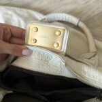 Authentic Chloe paddington in white/cream color Excellent preowned condition🍂✨ - Image 4