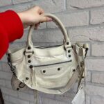 🍬⚡PreOwned RARE Balenciaga ‘the first’ small/ medium city bag🍬⚡ - Image 2