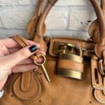 PreOwned 2000s vintage Chloe Paddington handbag in tan brown leather with long cross body/ shoulder strap (detachable).🍂✨ - Image 3