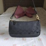 ❤️ Vintage Y2K Coach Demi Black Gold Shoulder Bag Purse ❤️ - Image 3