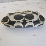 Vintage Y2K Coach Lurex Poppy Gold Hardware Small Shoulder Bag🌺🩷 - Image 6