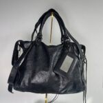 Preowned Authentic 2013 black balenciaga city velo bag🌲🍀 - Image 2