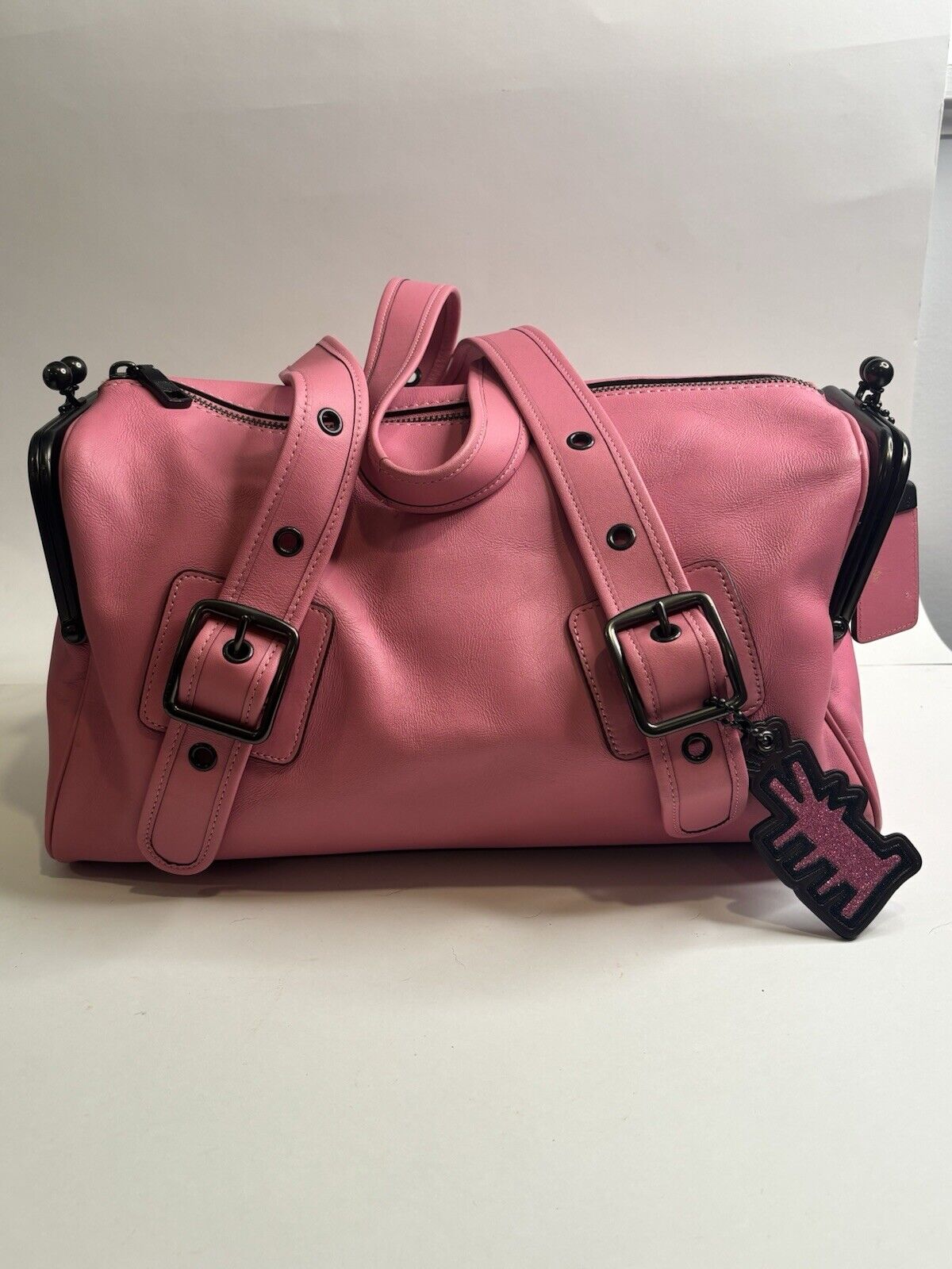 pic_69f7d3f7-cd2e-47e7-8217-8ebdb2d05d68 Keith Haring X Coach Collaboration Pink Handbag🍬⚡ - Image 1