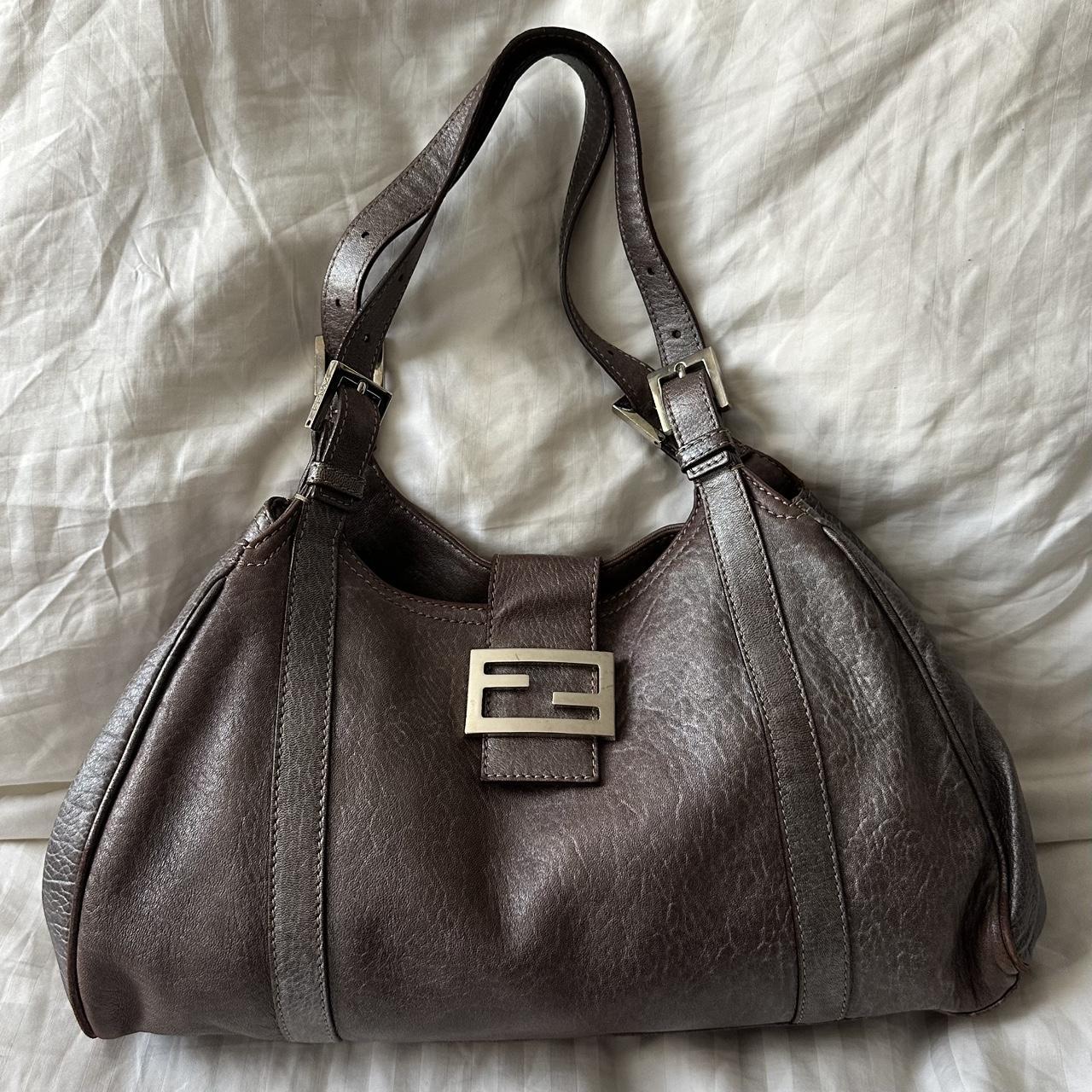 pic_70ad6c64-be5f-459a-9190-45696aadd07a 🩷🍒Preowned VINTAGE FENDI HOBO BAG✨🔥 - Image 1