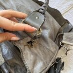 Preowned Authentic balenciaga city bag giant in faded grey🪻🍃 - Image 5