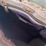 Gorgeous Authentic Dusty Pink Miu Miu Vitello Bag With Gold Hardware🍂✨ - Image 5