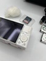 🎥 ULTIMATE VLOG SET // White Sony ZV-1 + Wireless Grip [Boxed & MINT] 💎 - Image 6