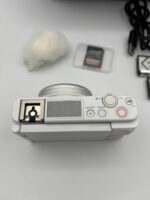 🎥 ULTIMATE VLOG SET // White Sony ZV-1 + Wireless Grip [Boxed & MINT] 💎 - Image 7